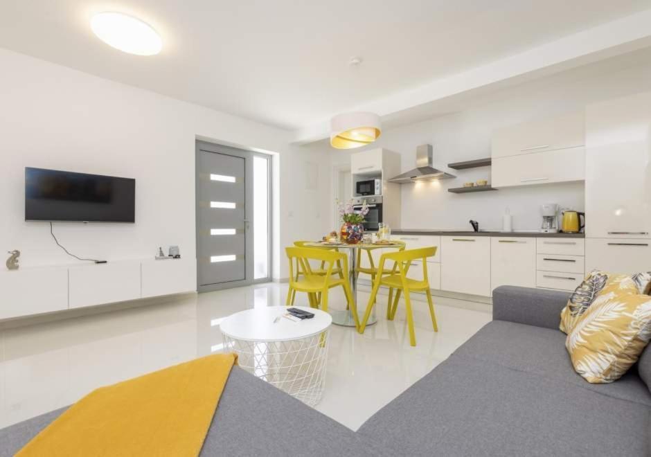 Apartments Losinj Sunset Mali Lošinj Zewnętrze zdjęcie